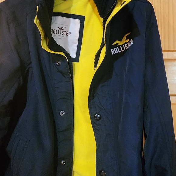 Hollister zip up and snap jacket small - Picture 2 of 11